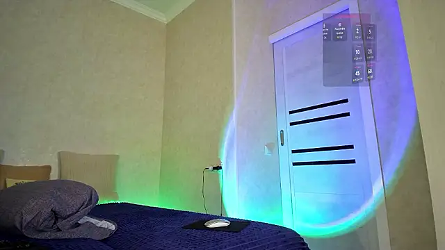 Roseaa online show from March 20, 5:03 pm