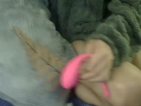 YourCDBitch online show from March 23, 4:40 pm