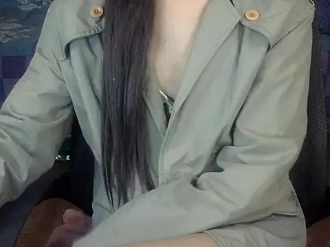 Snapshot of YourCDBitch chatting on November 8, 7:06 pm YourCDBitch online show from November 8, 7:06 pm