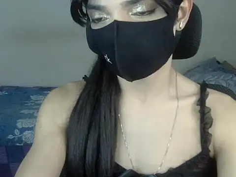 Snapshot of YourCDBitch chatting on October 14, 11:14 pm YourCDBitch online show from October 14, 11:14 pm