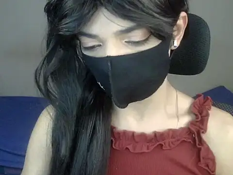 Snapshot of YourCDBitch chatting on November 5, 8:34 pm YourCDBitch online show from November 5, 8:34 pm