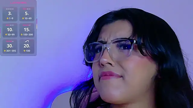 Snapshot of BrithanyParker_ chatting on November 14, 5:11 am BrithanyParker online show from November 14, 5:11 am