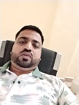 Vij717 online show from October 5, 11:50 pm