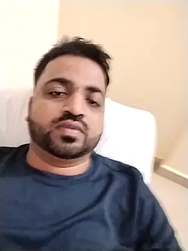 Vij717 online show from October 8, 12:01 am