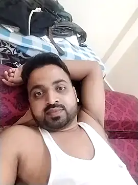 Vij717 online show from March 6, 2:51 pm