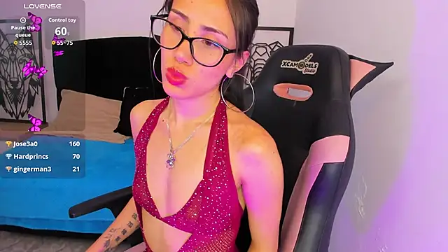 Snapshot of ximenagp chatting on December 16, 6:28 am ximenagp online show from December 16, 6:28 am