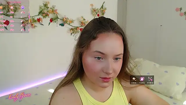 EmilyxxGraces online show from June 4, 5:01 am