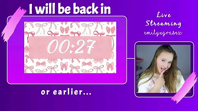 Snapshot of EmilyxxGraces chatting on October 15, 10:51 pm EmilyxxGraces online show from October 15, 10:51 pm