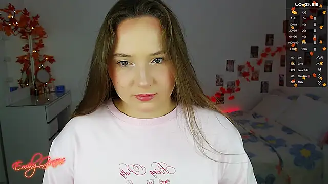 EmilyxxGraces online show from October 27, 5:36 pm