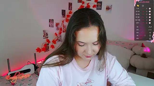 EmilyxxGraces online show from November 22, 1:59 am