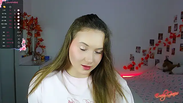 EmilyxxGraces online show from November 30, 7:47 pm