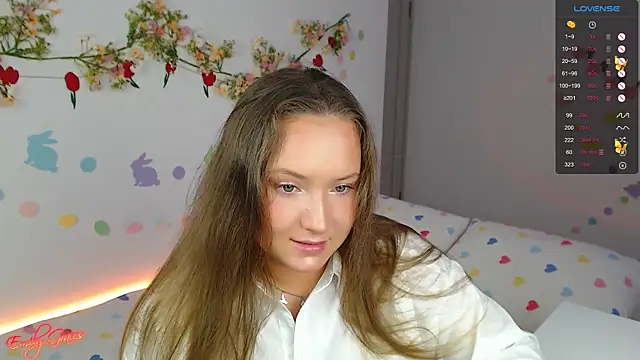 EmilyxxGraces online show from April 1, 10:50 pm