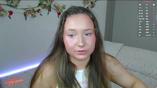 EmilyxxGraces online show from April 17, 10:01 pm