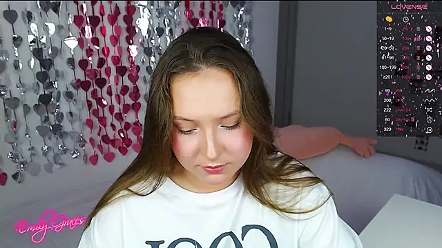 EmilyxxGraces online show from February 18, 12:19 am