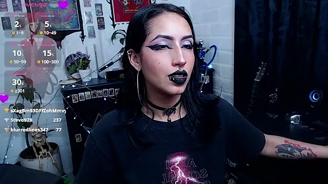 Snapshot of Nyx_Blackmoon chatting on March 13, 8:22 pm Nyx Blackmoon online show from March 13, 8:22 pm