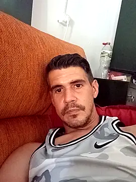 halfArabhalfspanish online show from June 19, 12:22 pm