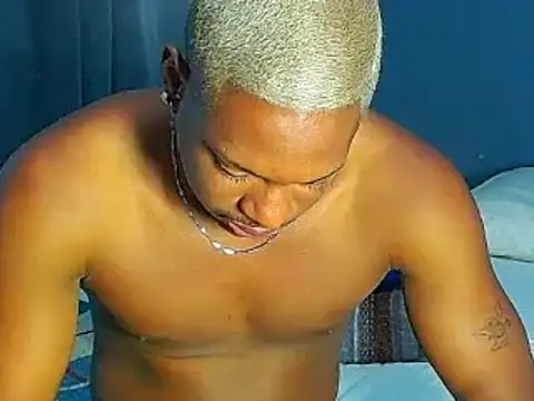 Snapshot of JackBlackone chatting on September 24, 4:57 pm JackBlackone online show from September 24, 4:57 pm