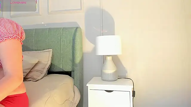 elizabeth 20 online show from January 13, 7:18 pm