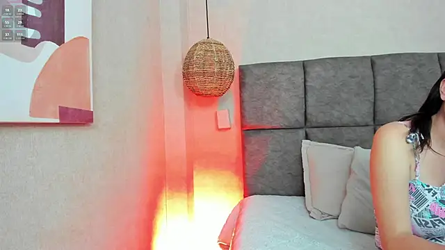 Snapshot of elizabeth_20 chatting on September 22, 6:58 pm elizabeth 20 online show from September 22, 6:58 pm