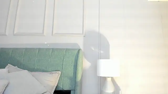 elizabeth 20 online show from January 17, 7:39 pm