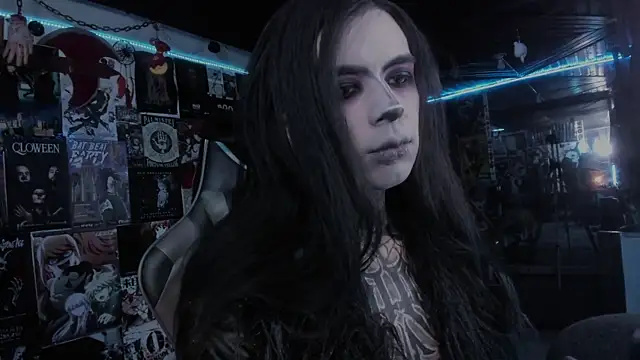 Snapshot of rotten_dreams chatting on September 24, 10:38 pm rotten dreams online show from September 24, 10:38 pm