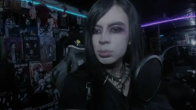 Snapshot of rotten_dreams chatting on February 26, 11:41 pm rotten dreams online show from February 26, 11:41 pm