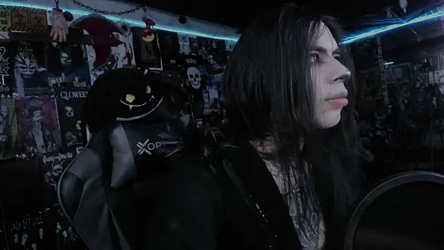 Snapshot of rotten_dreams chatting on October 7, 10:55 pm rotten dreams online show from October 7, 10:55 pm