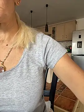 DeboraXporn online show from October 29, 2:16 pm