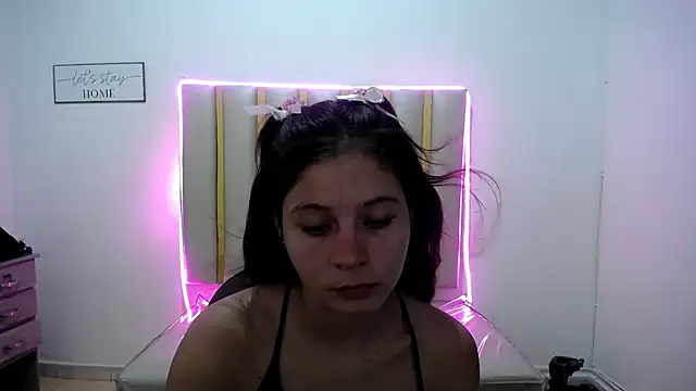 Snapshot of flakita_sexyhot chatting on October 6, 10:05 am flakita sexyhot online show from October 6, 10:05 am