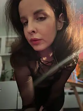 MollyBer online show from September 12, 6:51 pm