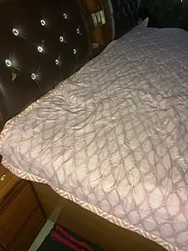 slust64 online show from March 12, 11:43 am