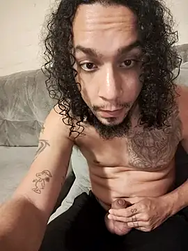 Rican8inches online show from February 16, 3:47 am