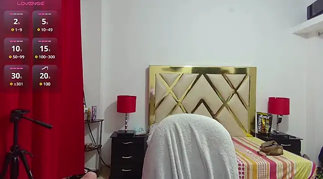 Snapshot of hikranshurt chatting on March 12, 8:31 pm hikranshurt online show from March 12, 8:31 pm