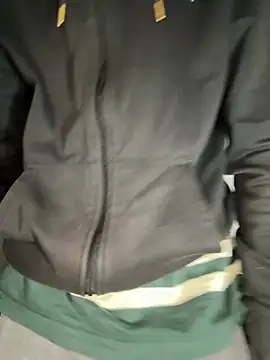 Snapshot of Hamza-Maroki chatting on February 10, 9:25 pm Hamza-Maroki online show from February 10, 9:25 pm