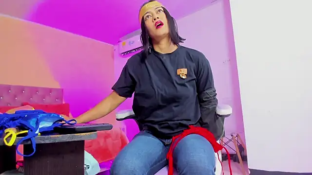 cristal crossfitx online show from October 31, 10:12 am