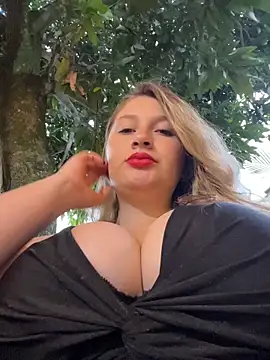 aurora coldd online show from May 13, 10:50 pm