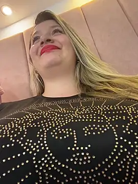 aurora coldd online show from February 23, 11:05 pm