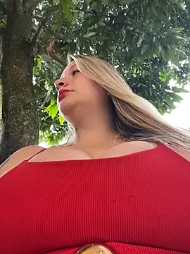 aurora coldd online show from March 31, 8:55 pm