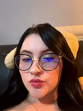 ValentinaOrtiz3 online show from January 19, 2:26 am