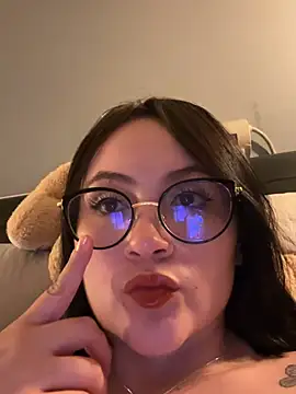 ValentinaOrtiz3 online show from April 22, 2:40 am