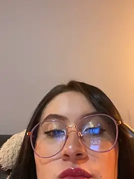 ValentinaOrtiz3 online show from October 16, 3:04 am