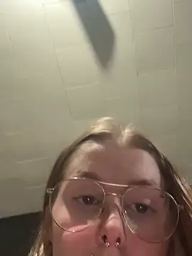 hail5544 online show from July 24, 11:12 pm