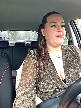 justtess online show from February 24, 8:26 am