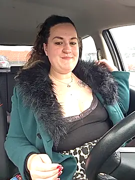 justtess online show from November 14, 12:20 pm