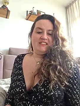 justtess online show from January 6, 9:02 am