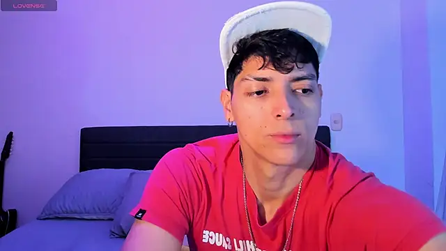  JacobMiller   online show from January 6, 8:35 pm