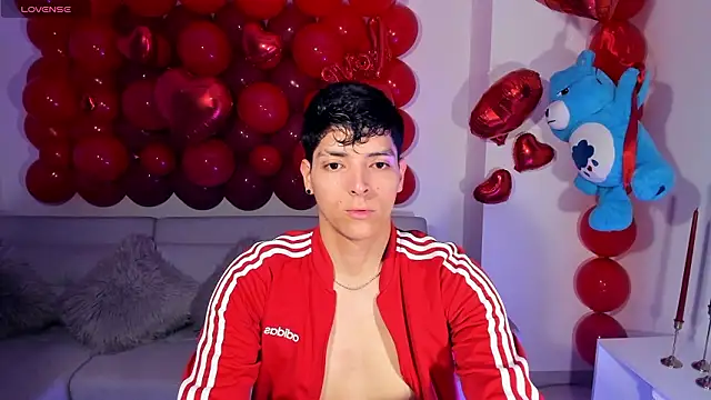  JacobMiller   online show from February 13, 1:16 am