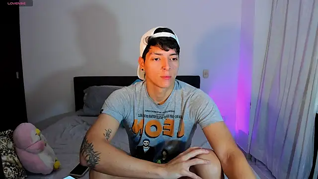 Snapshot of _JacobMiller__ chatting on October 7, 7:48 pm JacobMiller online show from October 7, 7:48 pm