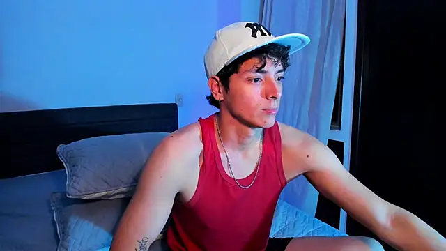 Snapshot of _JacobMiller__ chatting on December 2, 12:00 am JacobMiller online show from December 2, 12:00 am