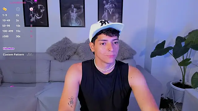 Snapshot of _JacobMiller__ chatting on February 18, 4:37 am JacobMiller online show from February 18, 4:37 am